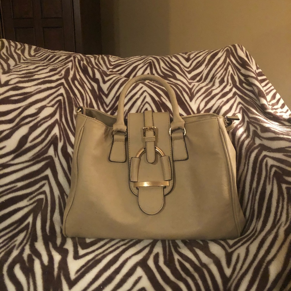 Tan Arm Bag